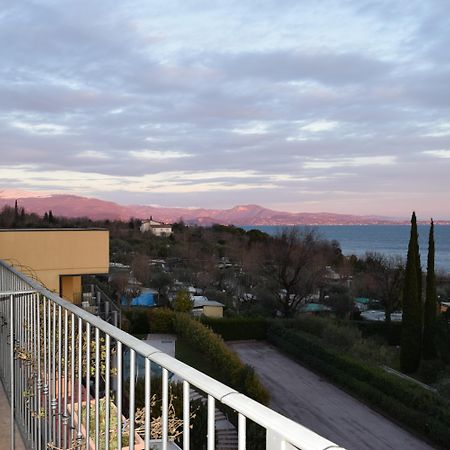 Ahg Riva Del Sole Hotel - Adults Only Moniga del Garda Dış mekan fotoğraf